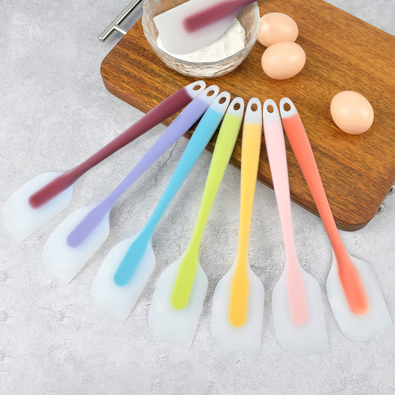 Kitchen Gadgets To Have - 2 Size Flexible Silicone Scraper Heat