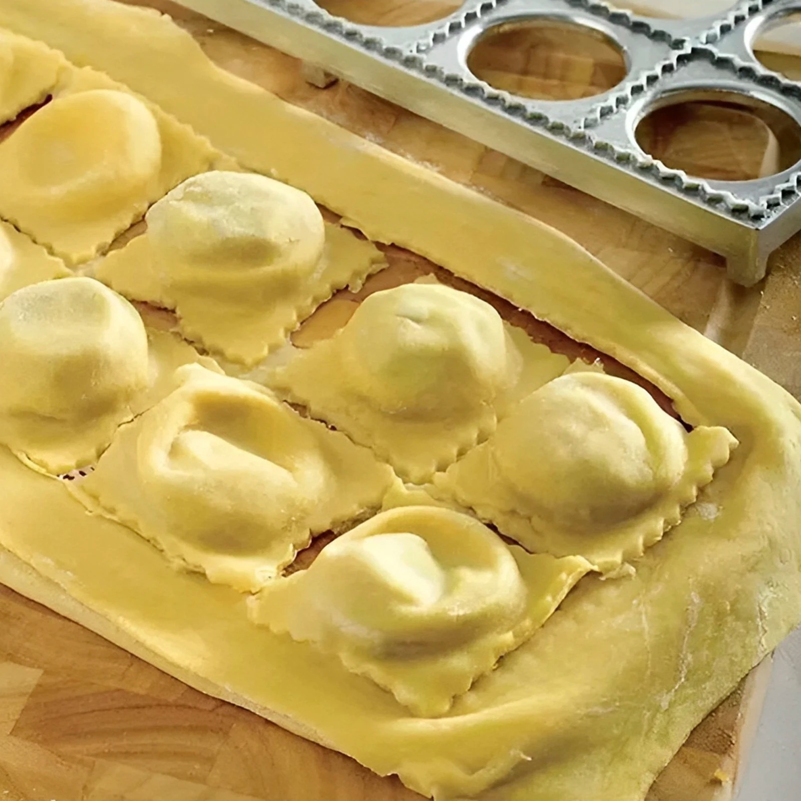 Dumpling Mold 12 Holes Ravioli - Kitchen Gadgets For Arthritic Hands 评论和价格